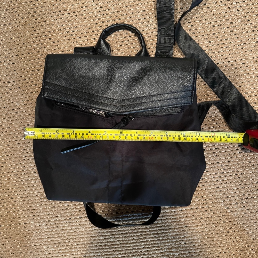 Botiker Mini Backpack Black - Picture 9 of 9